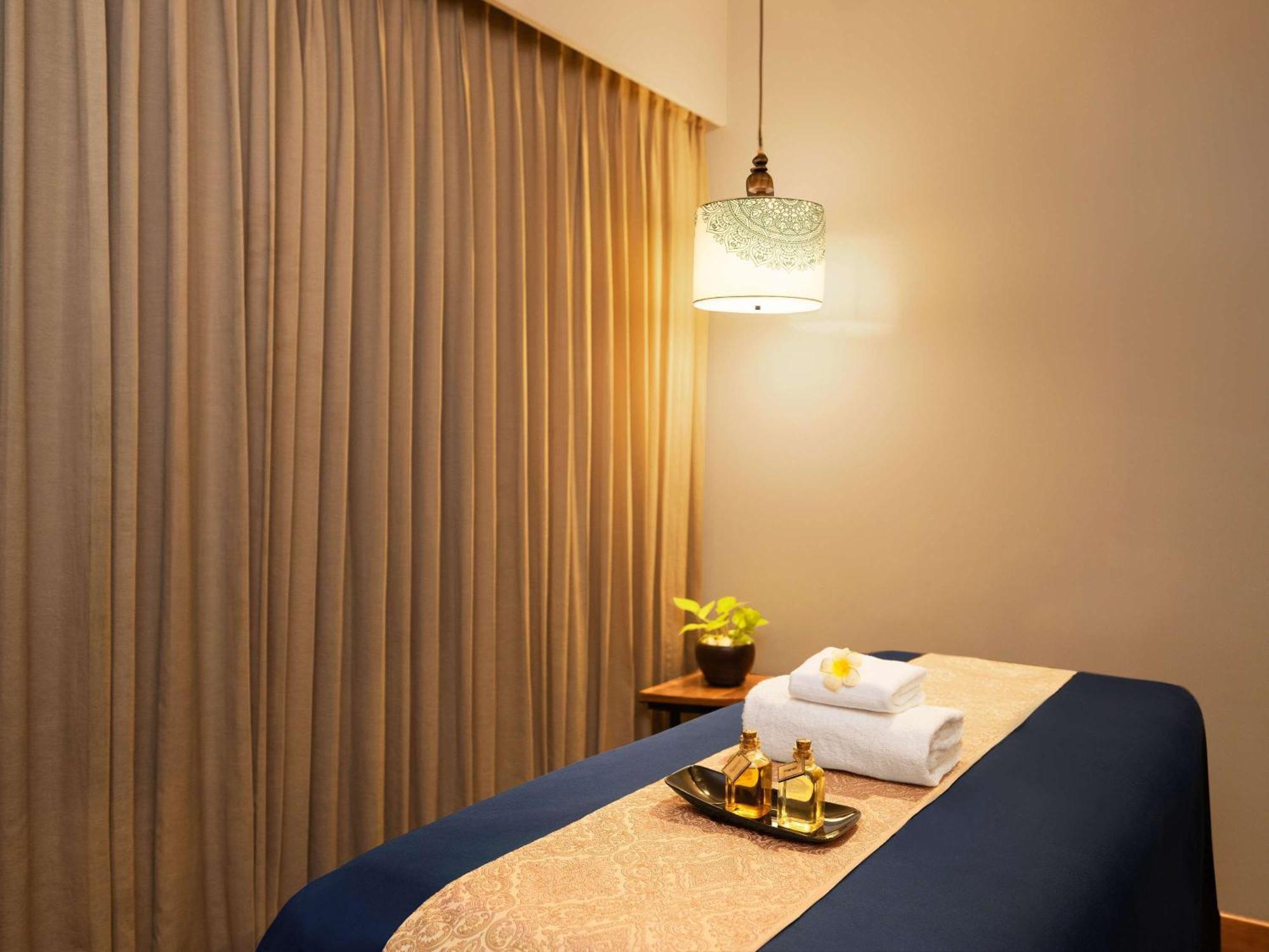Grand Mercure Ahmedabad Gift City - An Accor Hotels Brand Gandhinagar Ngoại thất bức ảnh