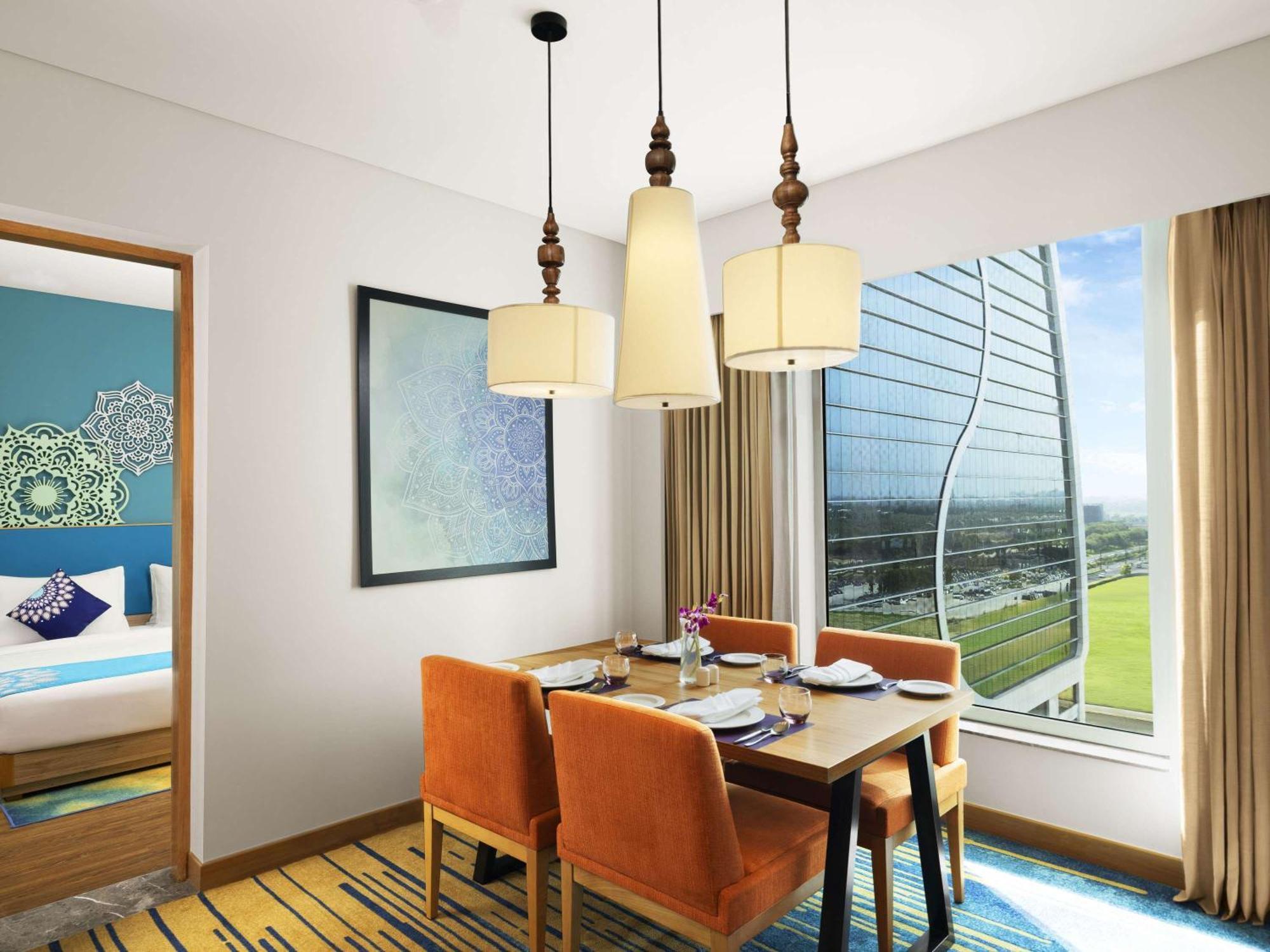 Grand Mercure Ahmedabad Gift City - An Accor Hotels Brand Gandhinagar Ngoại thất bức ảnh