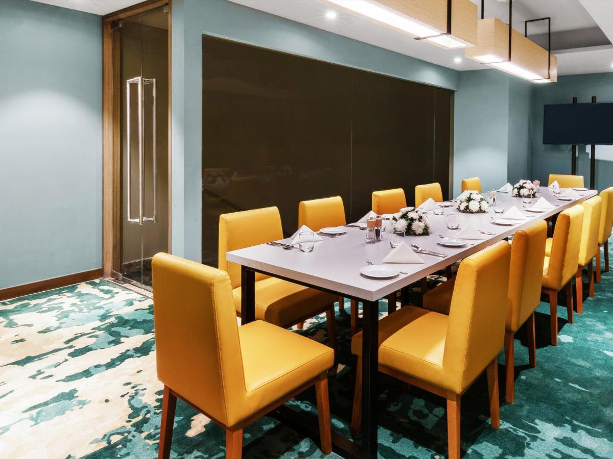Grand Mercure Ahmedabad Gift City - An Accor Hotels Brand Gandhinagar Ngoại thất bức ảnh