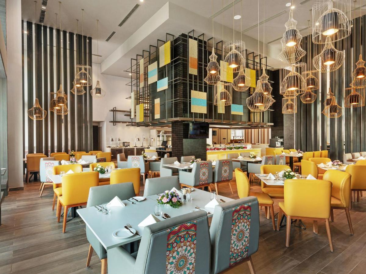 Grand Mercure Ahmedabad Gift City - An Accor Hotels Brand Gandhinagar Ngoại thất bức ảnh